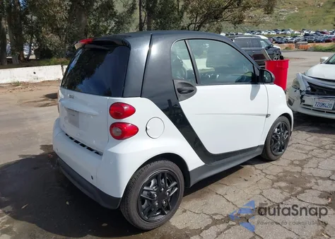 2014 Smart Fortwo Pure z USA, uszkodzony, nr VIN WMEEJ3BA0EK756399